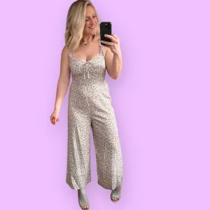 Aemi   Co Floral Sweetheart Neck Wide Leg Jumpsuit