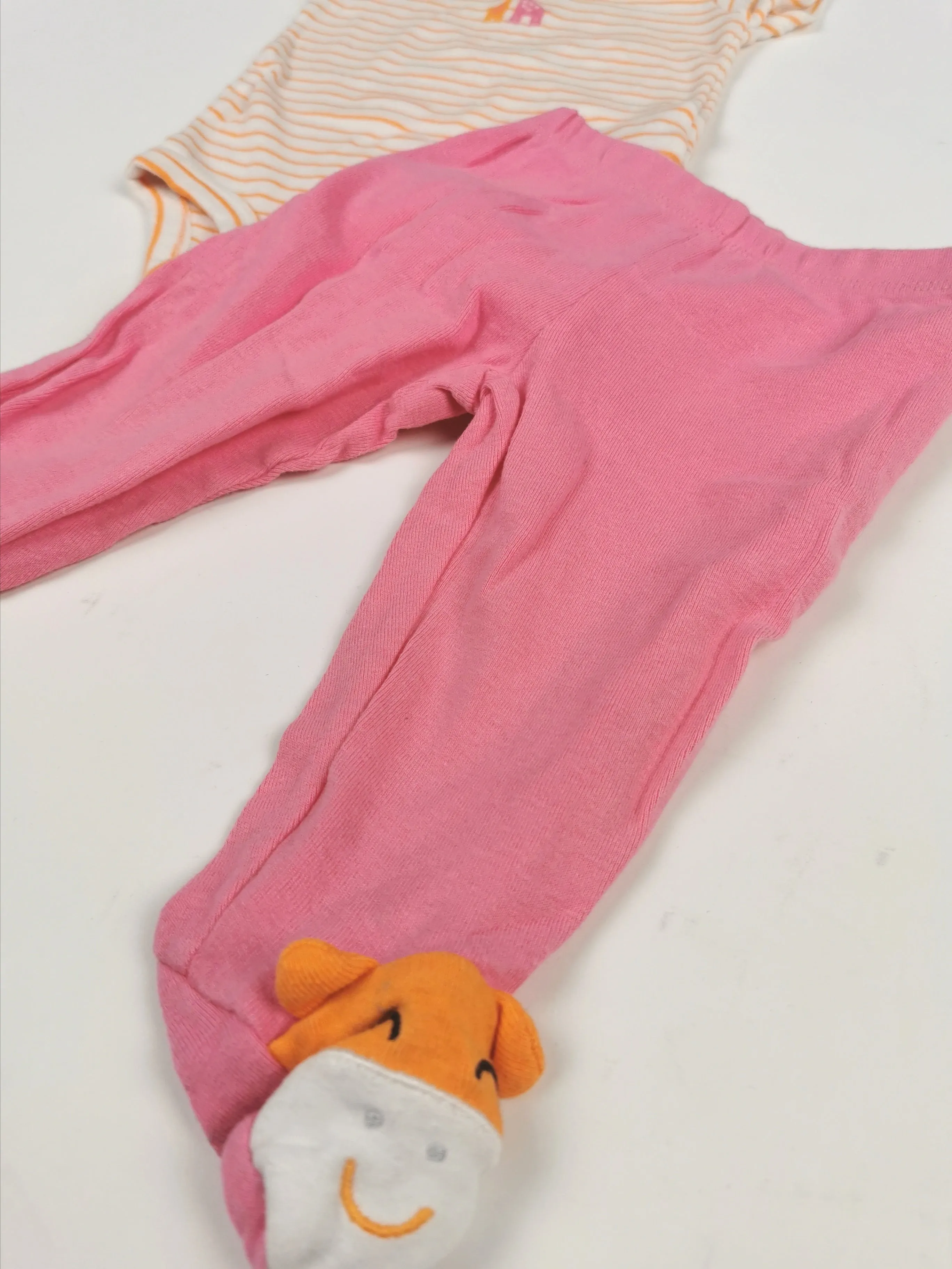 BABY GIRL SIZE 3 MONTHS - CARTER'S, Matching 2 Piece Sleep & Play Outfit EUC B16