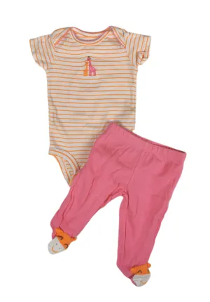 BABY GIRL SIZE 3 MONTHS - CARTER'S, Matching 2 Piece Sleep & Play Outfit EUC B16