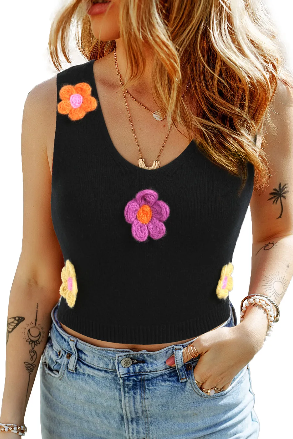 Black 3D Flower Decor Sleeveless Knitted Crop Top