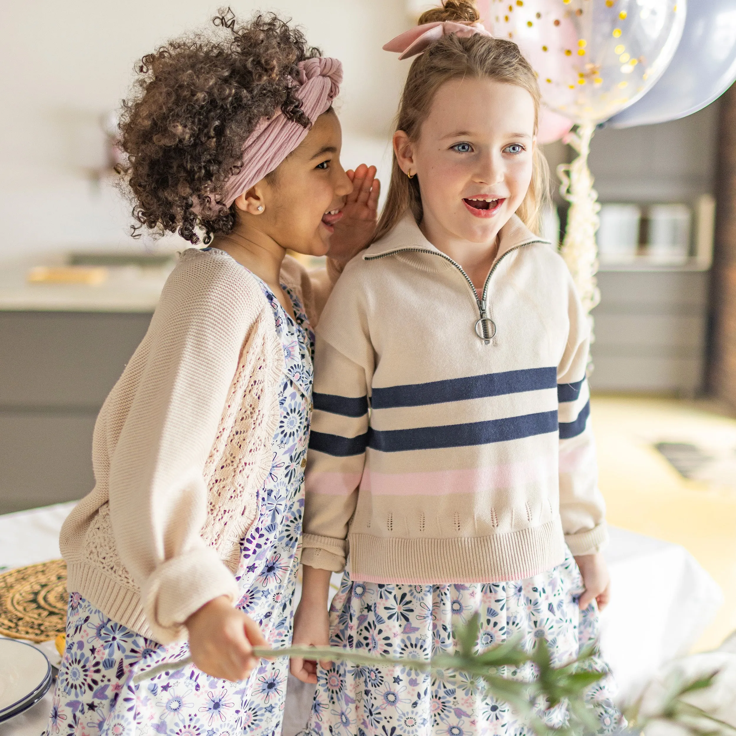 Chandail de maille manches longues crème et marine, enfant || Cream and navy long sleeves knit sweater, child