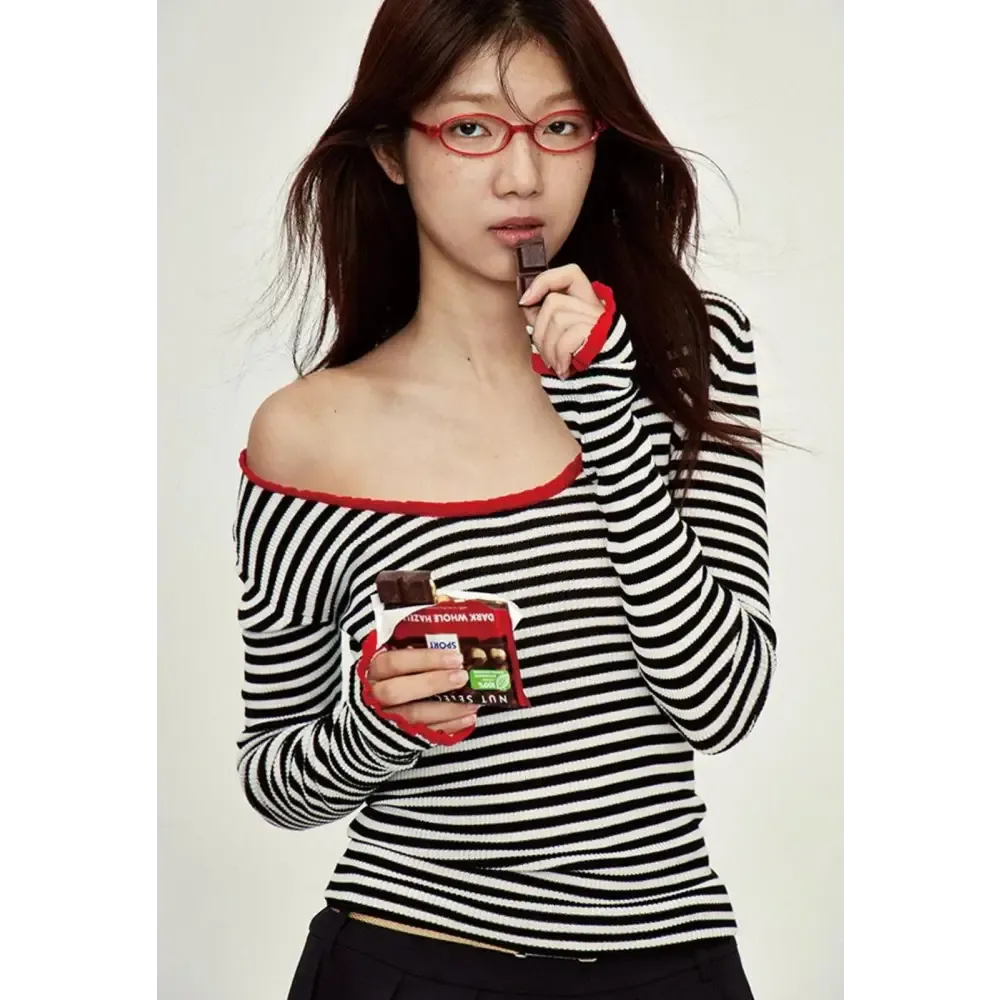 Chic Black and White Stripe Top with Scoop Neckline and Red Trim