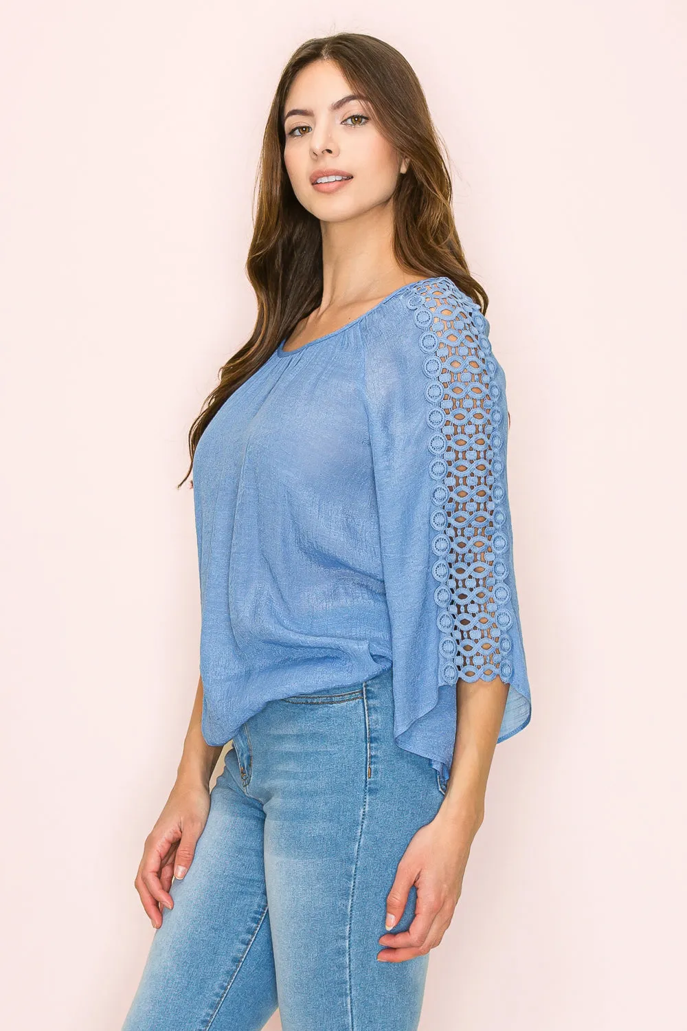 CROCKET WEDGE BUBBLE HEM PEASANT BLOUSE