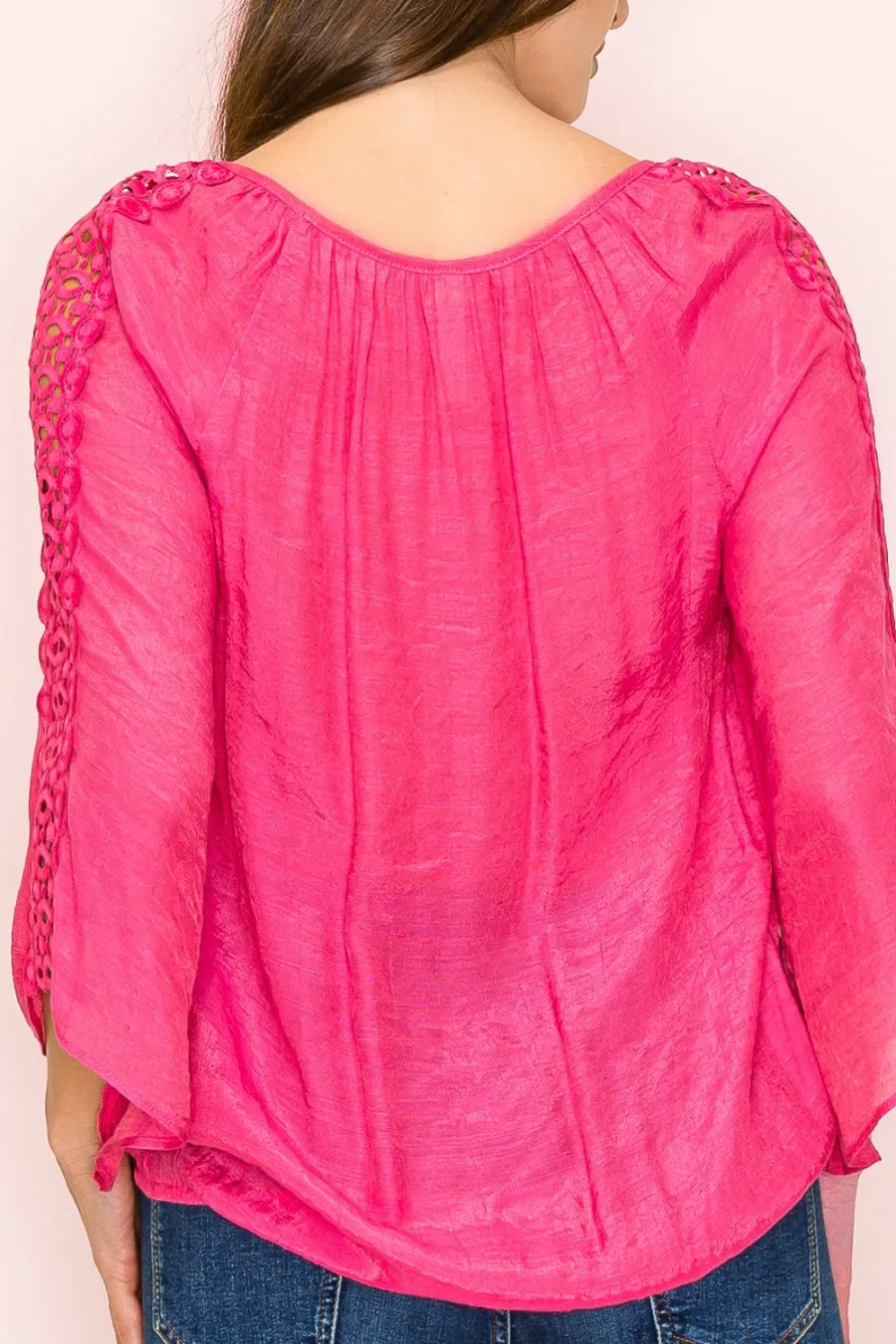 CROCKET WEDGE BUBBLE HEM PEASANT BLOUSE