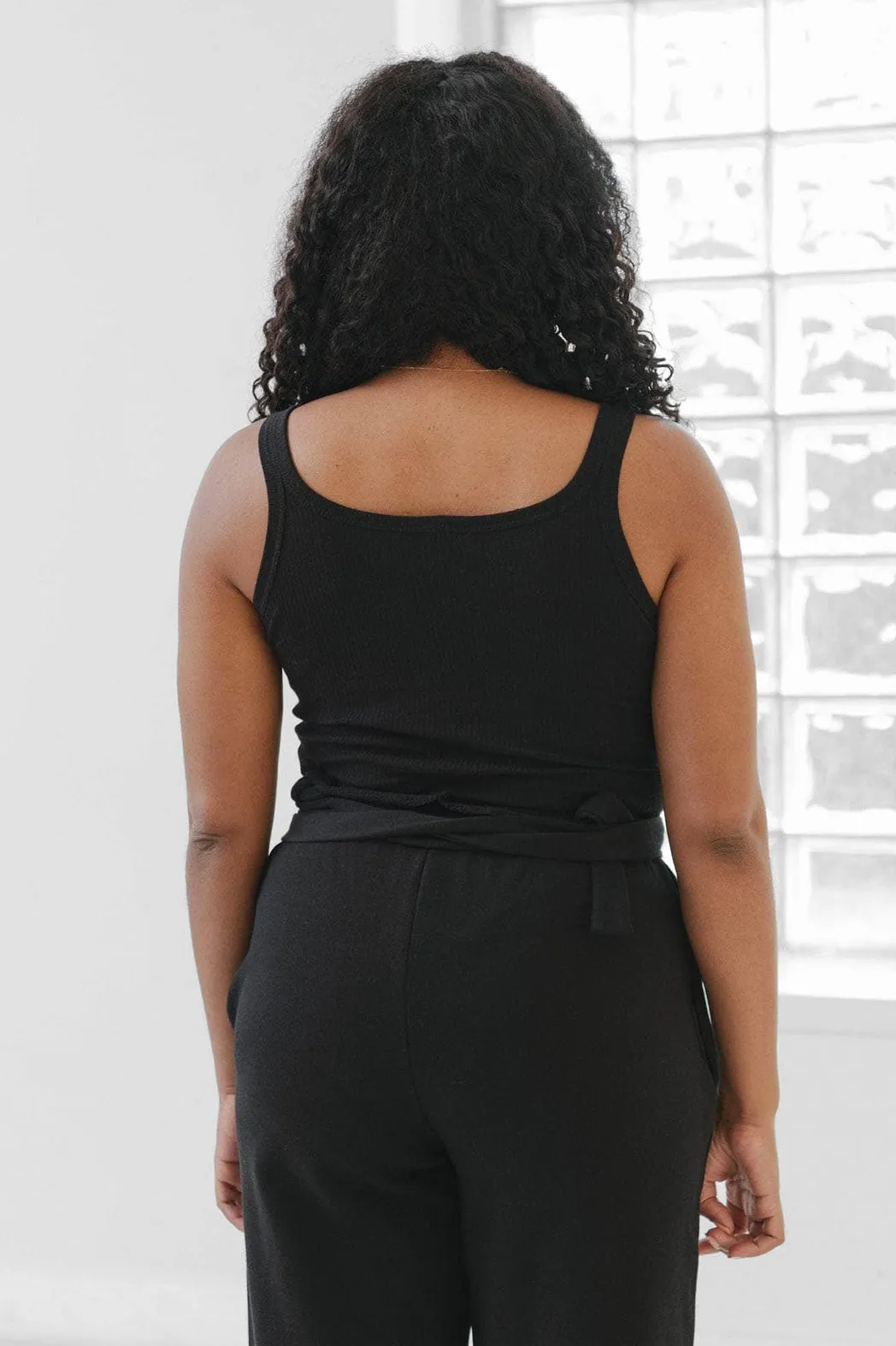 Drive Tank in Black Organic Cotton