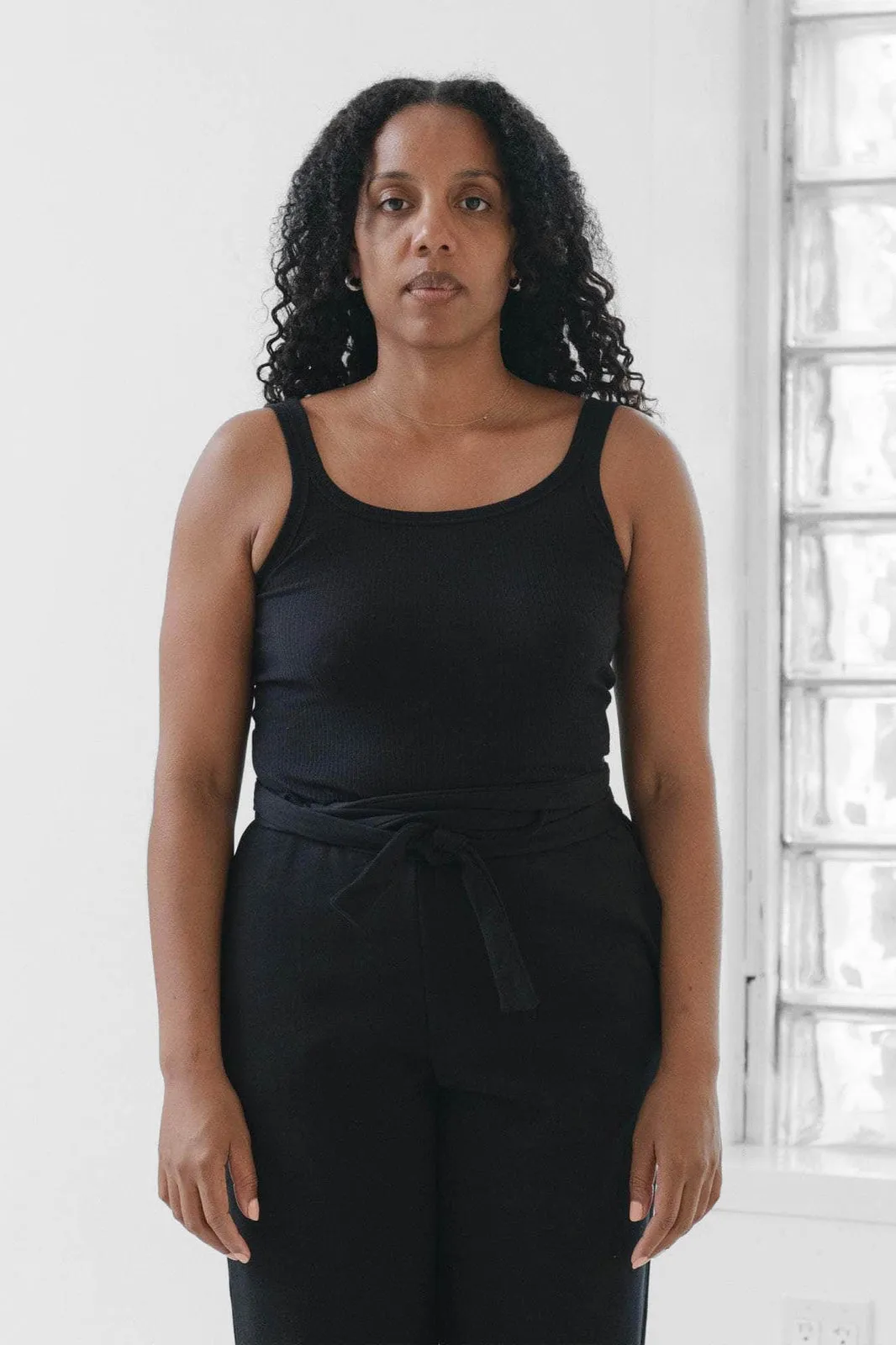 Drive Tank in Black Organic Cotton
