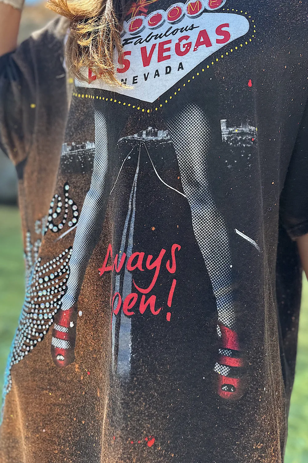 LAS VEGAS EMBELLISHED TEE