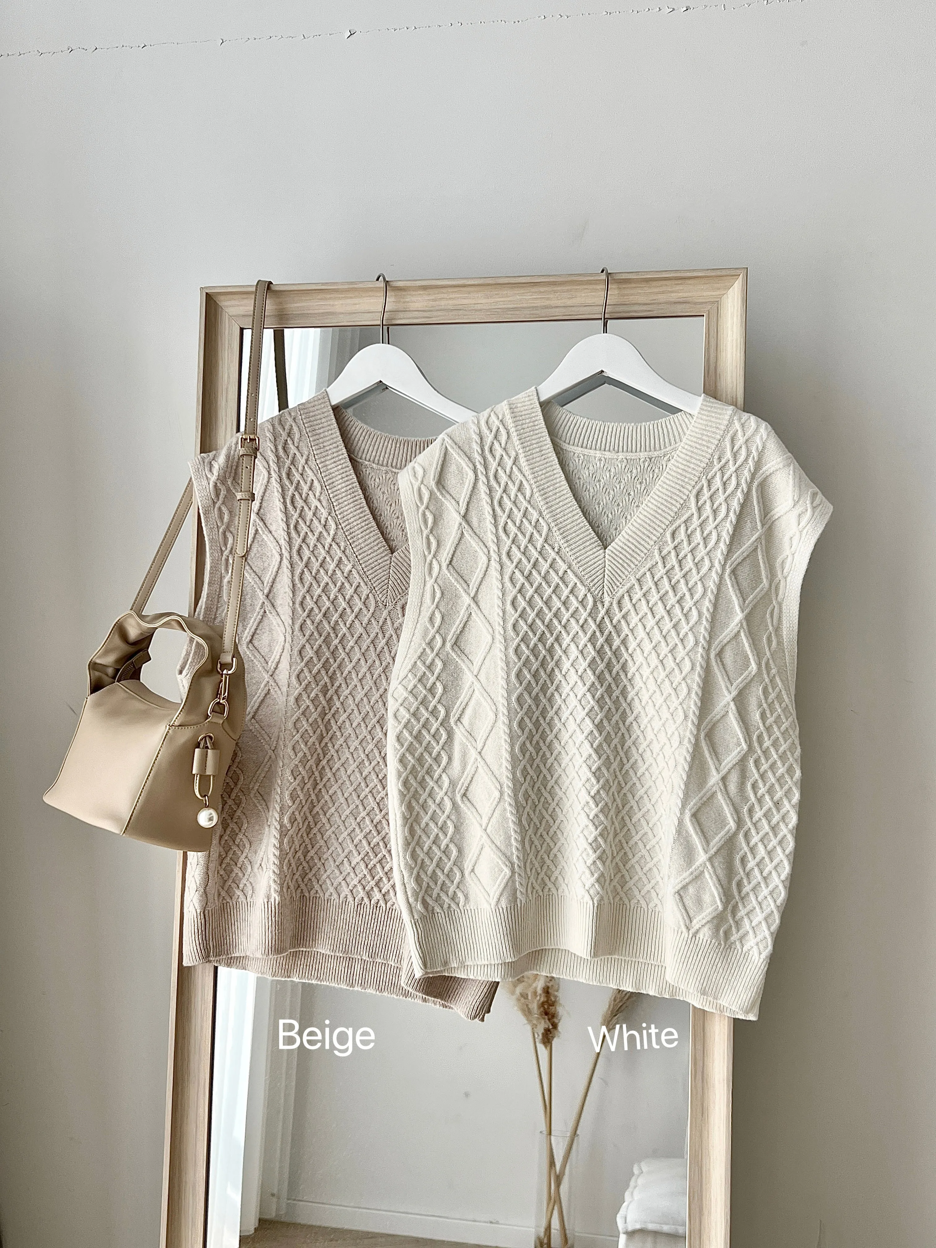Nancy Cable Knit Vest - Beige