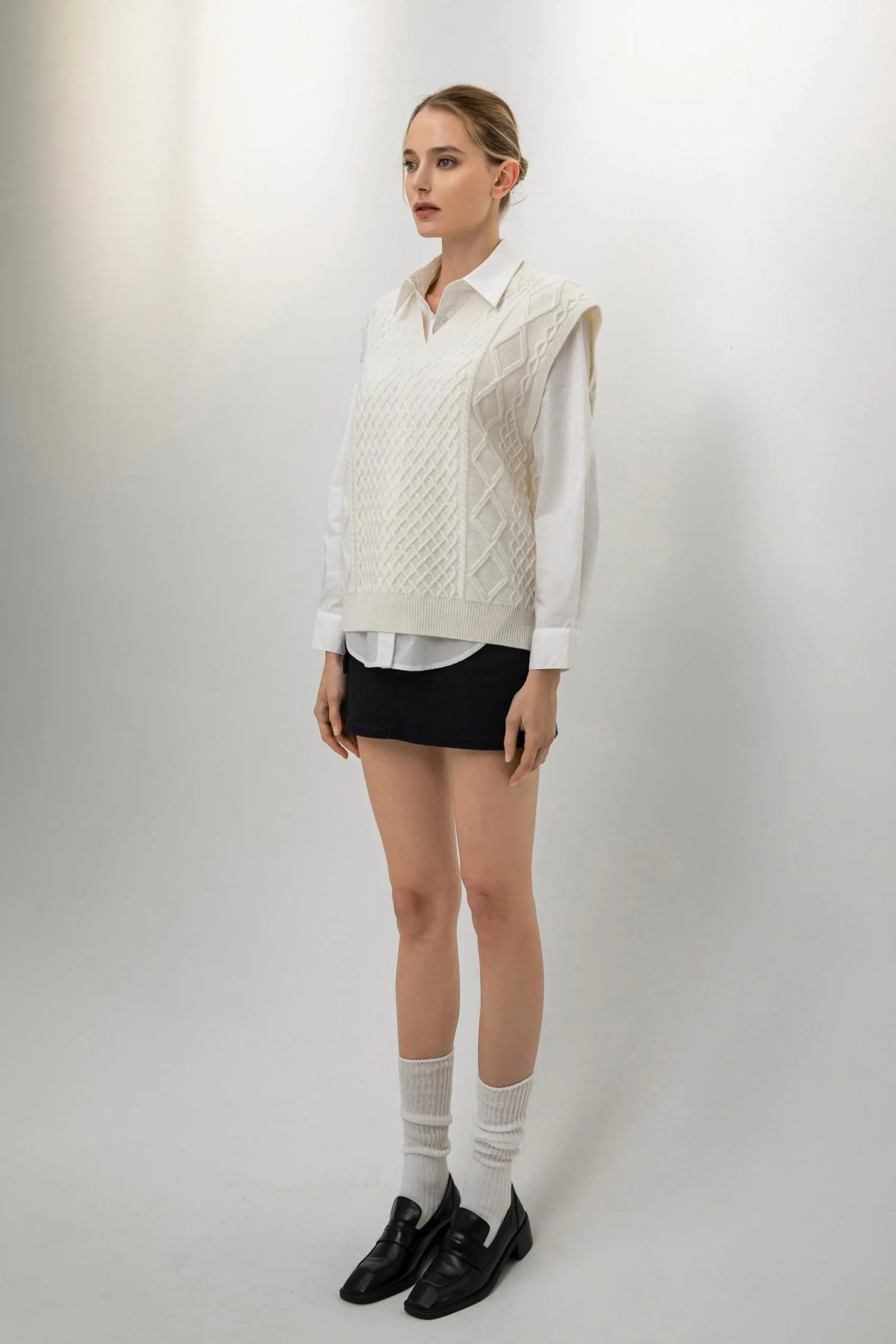 Nancy Cable Knit Vest - White