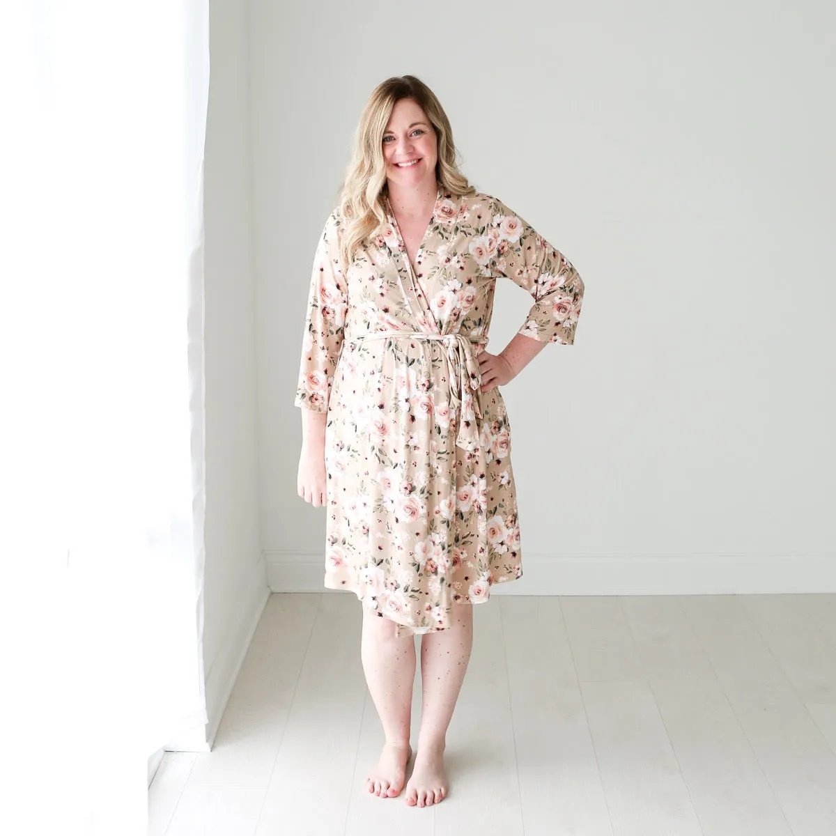 Posh Peanut Sienna Floral Mommy Robe