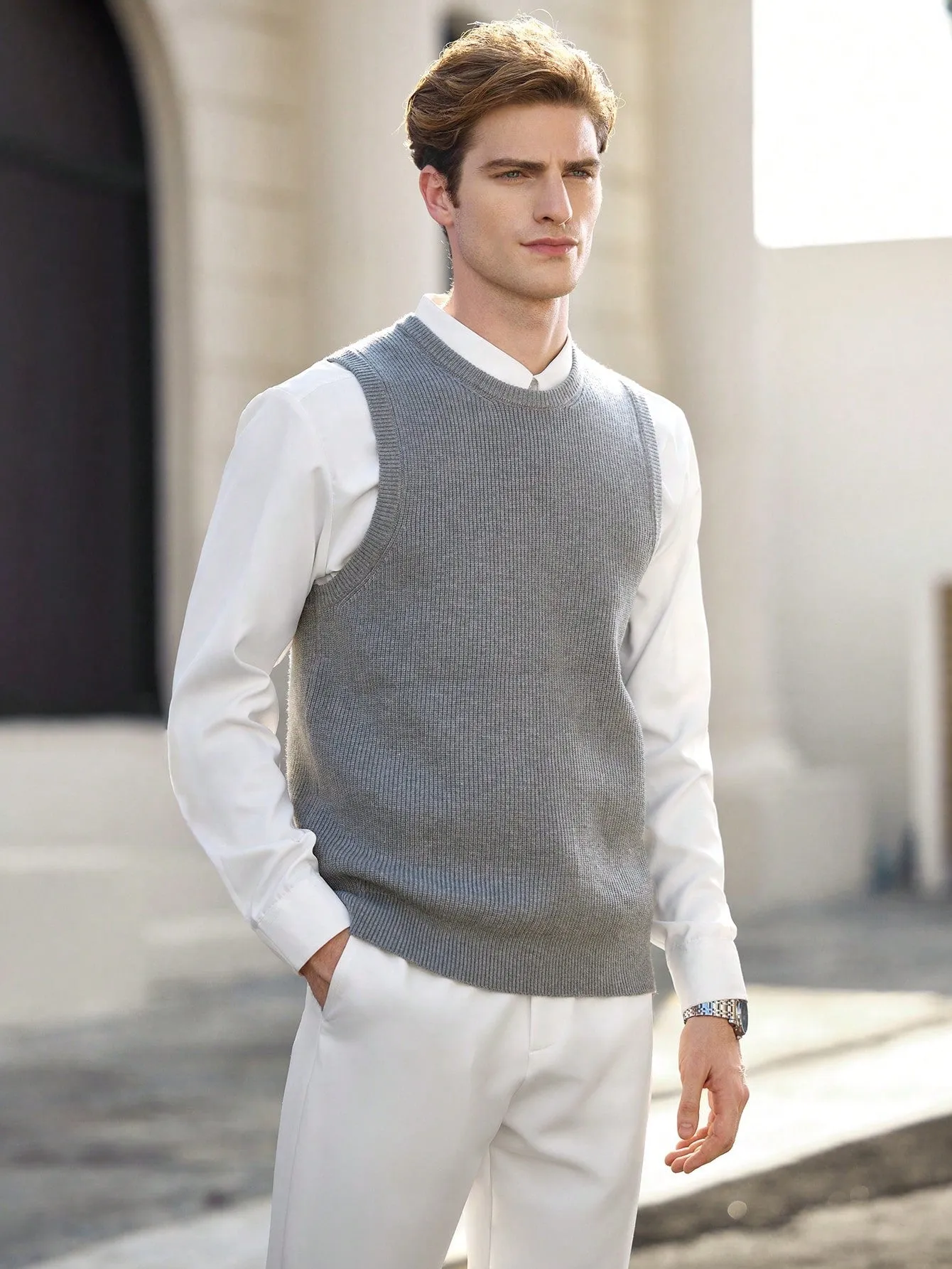 QA Bizwear Men's Basic Style Combined With Casual And Slightly Falling Shoulders, Sleeveless Round Neck Casual Knitted Vest Suitable For Autumn And Winter Seasons
