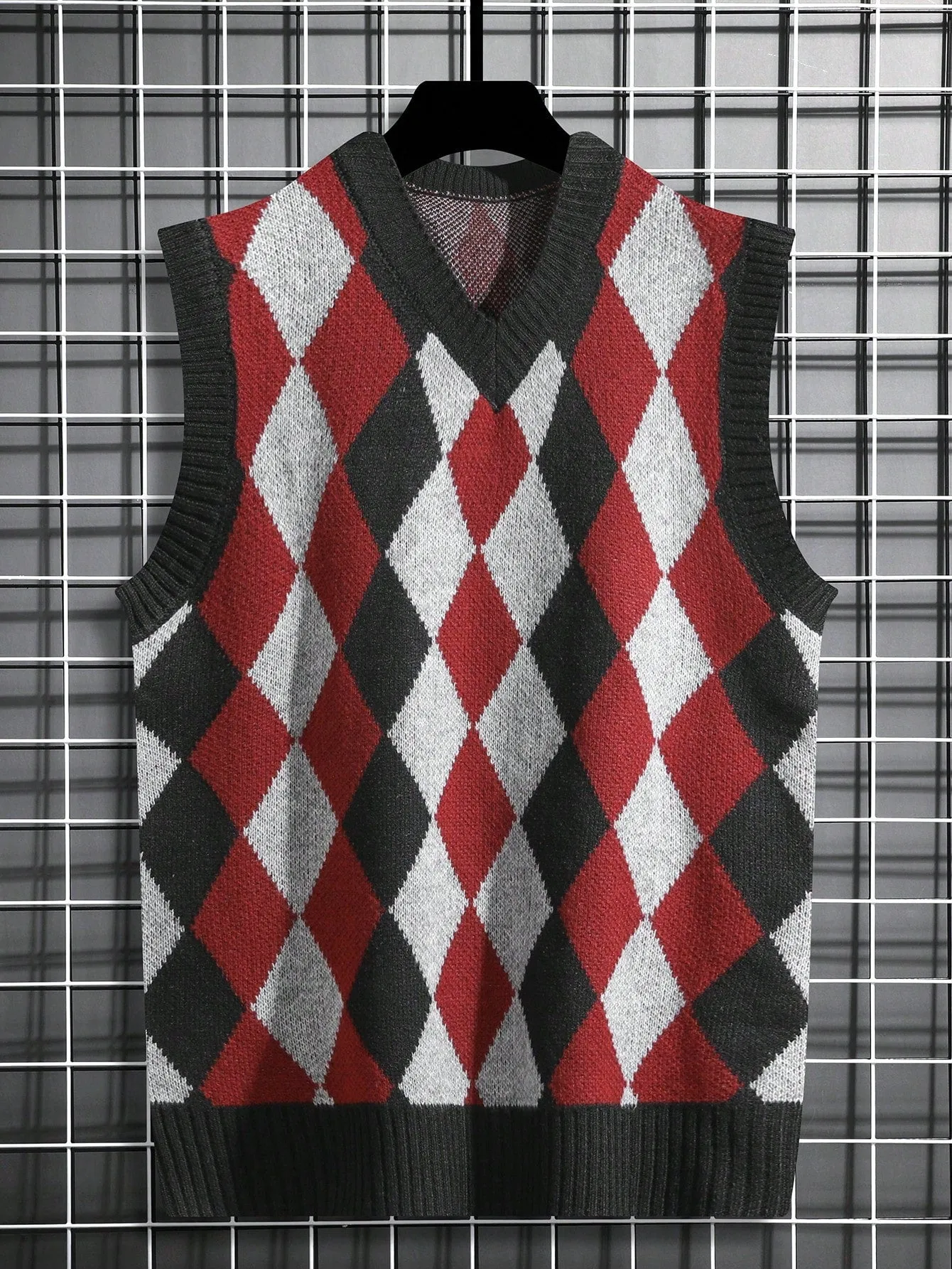 QA RivetRise Men V-Neck Geometric Printed Color Contrast Knitted Vest