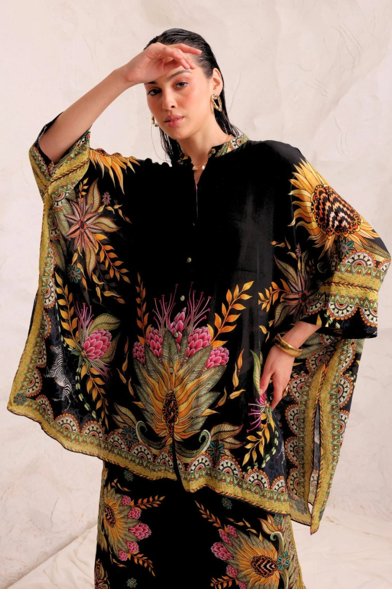 Queen Of Savannah Kaftan Top w Sleeves