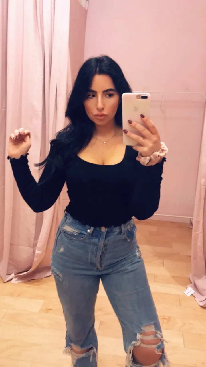 Ribbed Lettuce Hem Scoop Neck Long Sleeve Crop Top