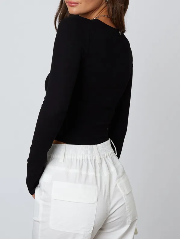 Scoop Neck Long Sleeve Top