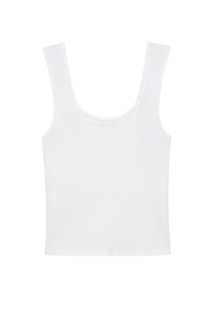 Scoop Neck Tank