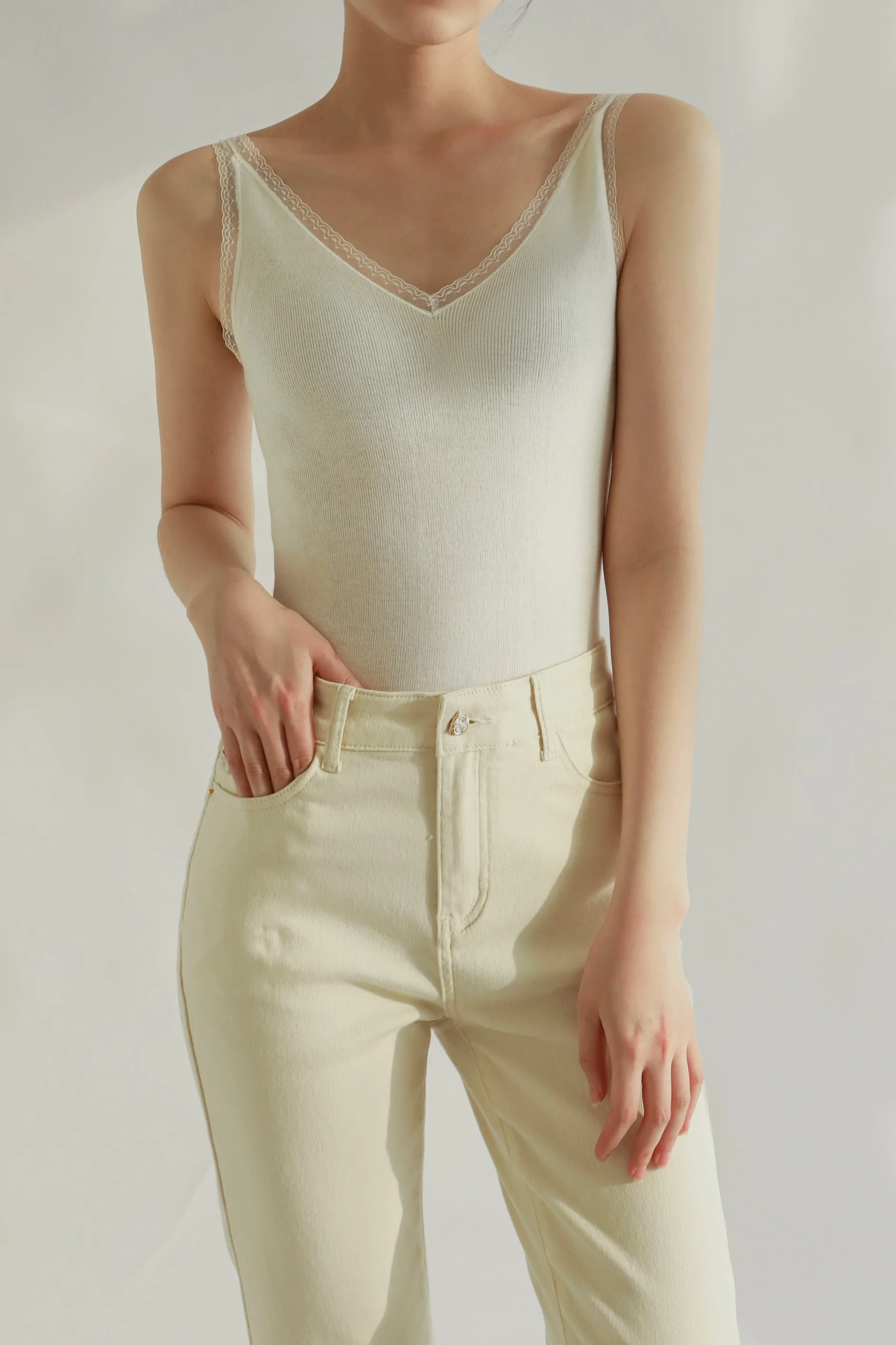 Soft Moment Cashmere And Wool Blend Tank - White