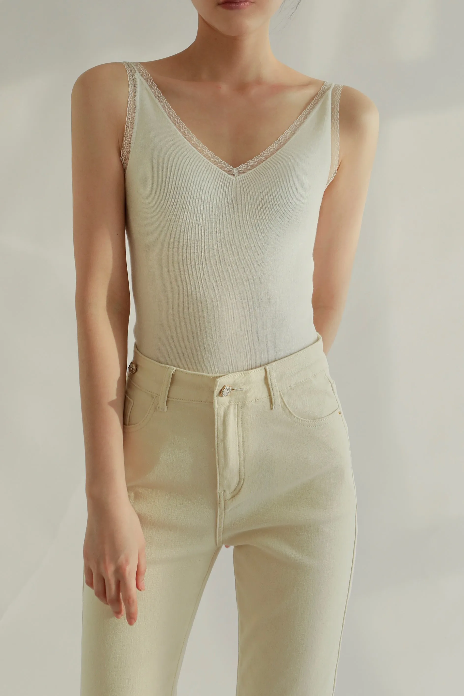 Soft Moment Cashmere And Wool Blend Tank - White