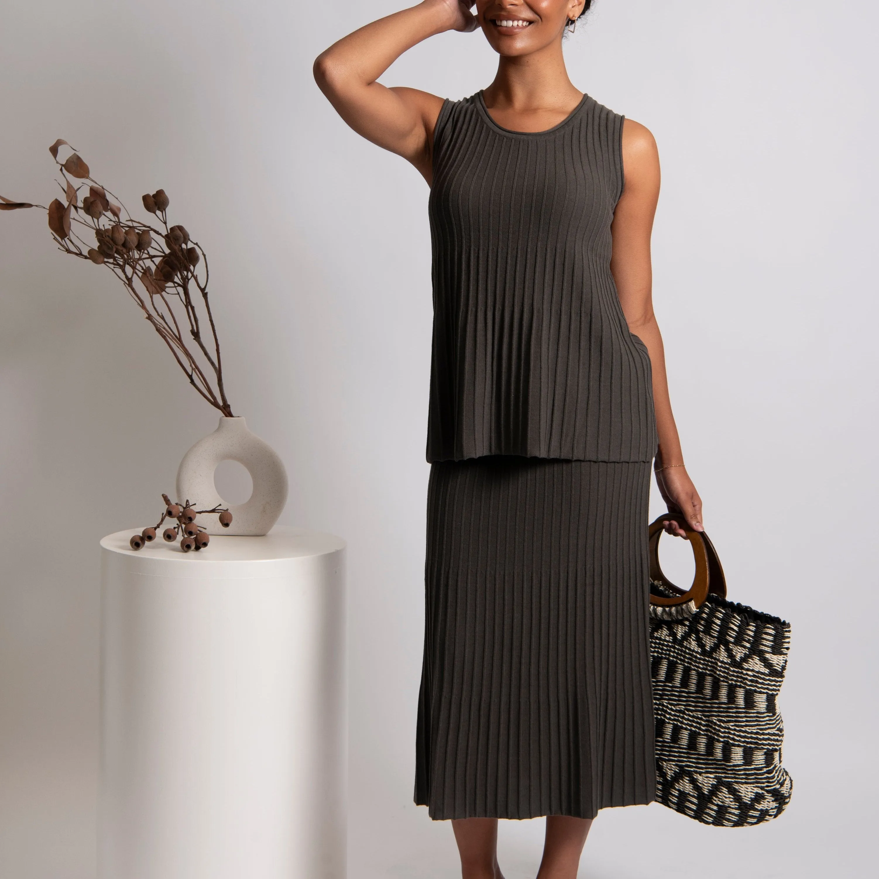 Step Rib Skirt - Olive