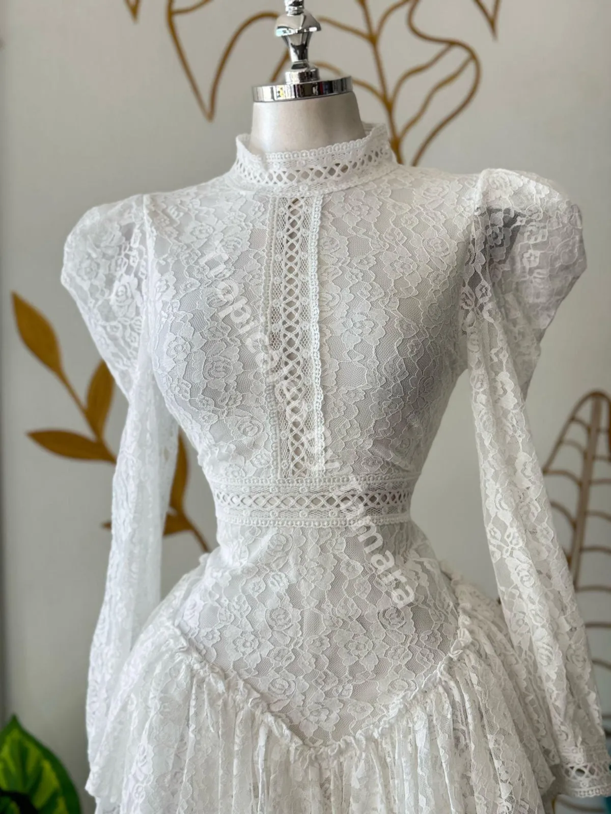 White Pure Elegance Romper