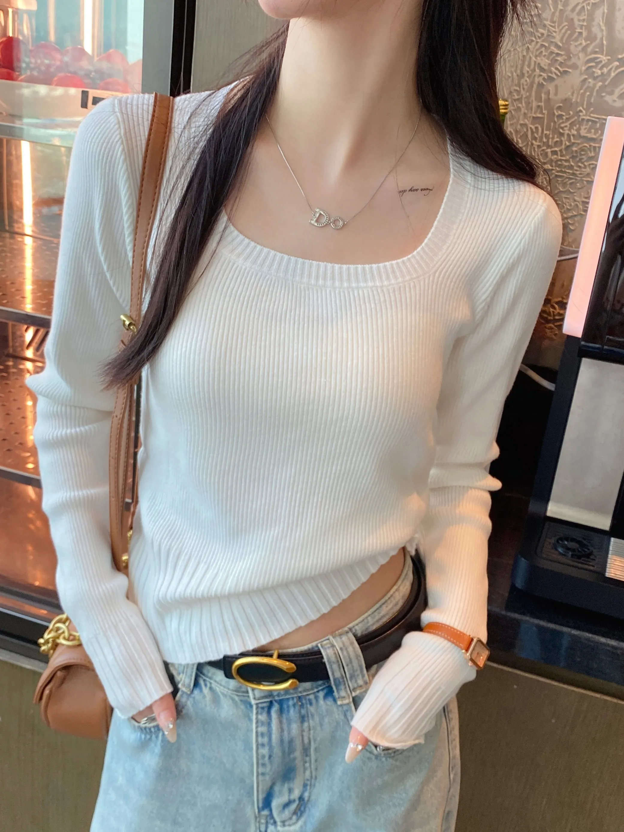 White Scoop Neck Top
