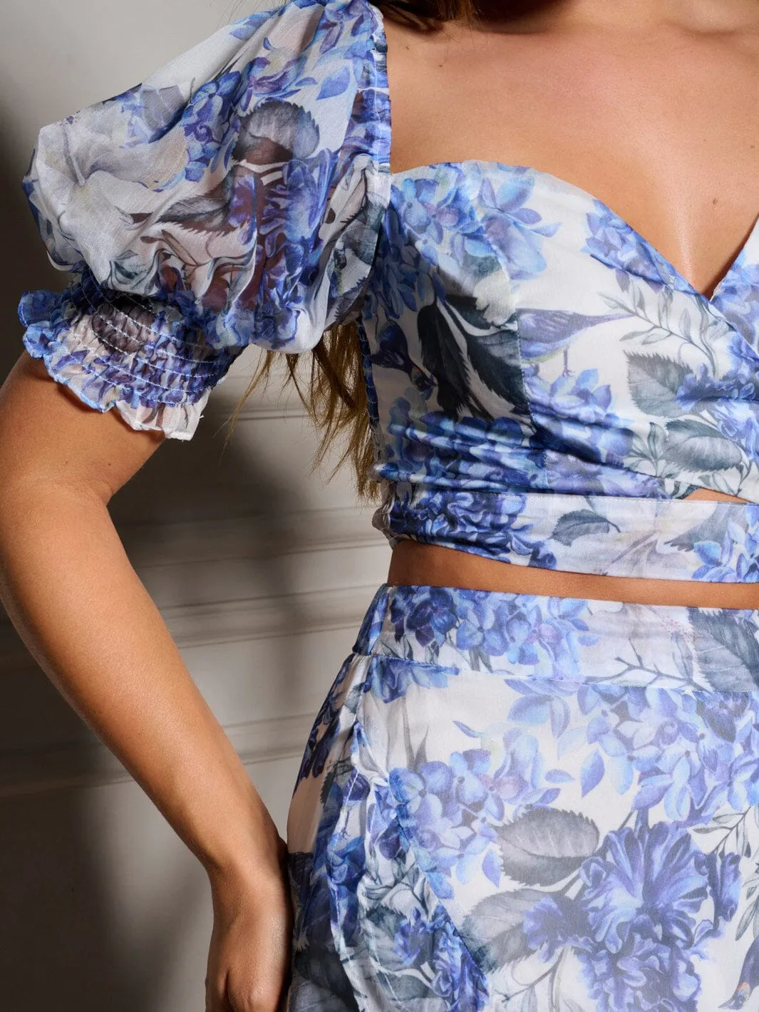 WOMEN'S SHORT SLEEVE CROP TOP & RUFFLE SKIRT FLORAL 2PC. SET